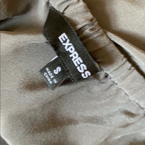 Express Multicolored Romper with Tie Top - Picture 3 of 3